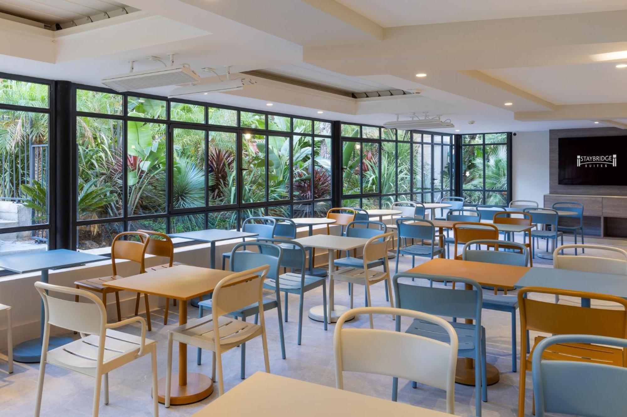 Staybridge Suites - Cannes Centre By Ihg Zewnętrze zdjęcie