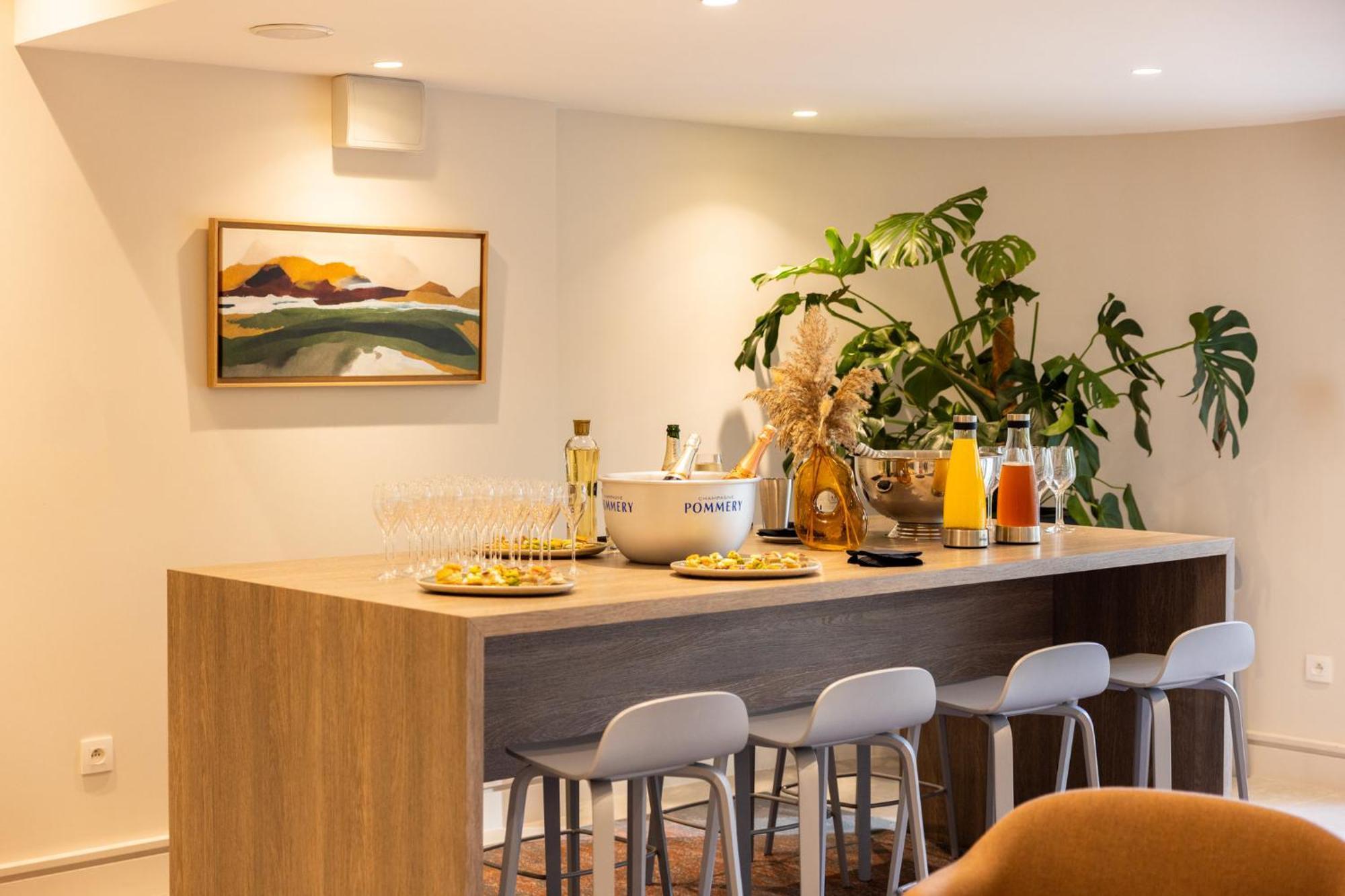 Staybridge Suites - Cannes Centre By Ihg Zewnętrze zdjęcie